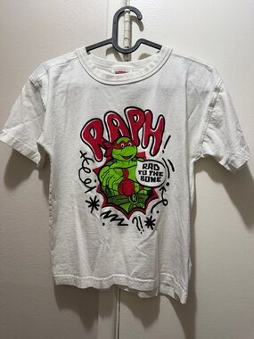 Cotton On kids 8 tee